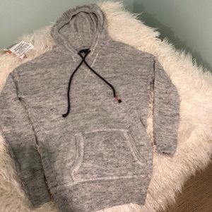 Super comfy gray sweatshirt